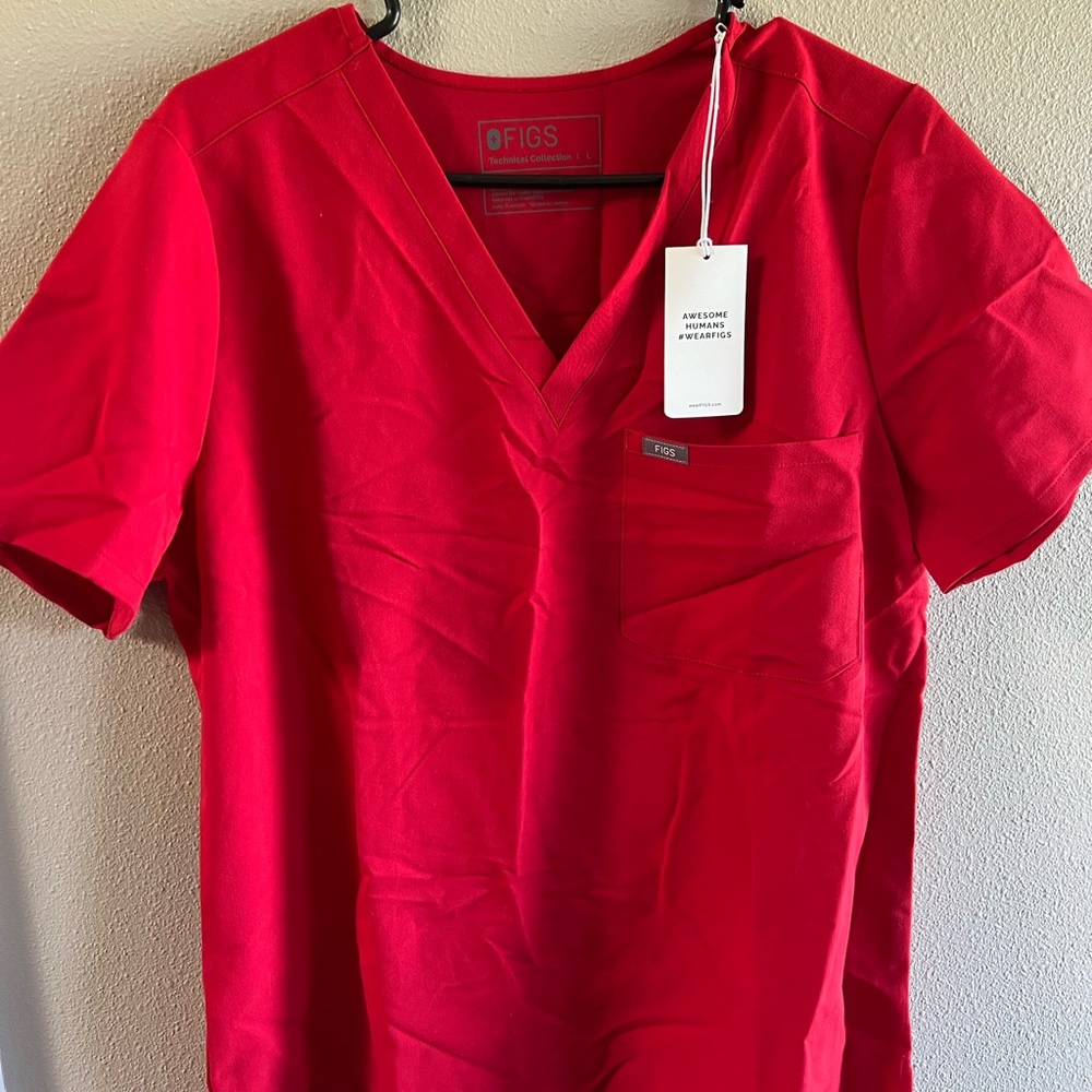 FIGS NWT Livingston Top Red